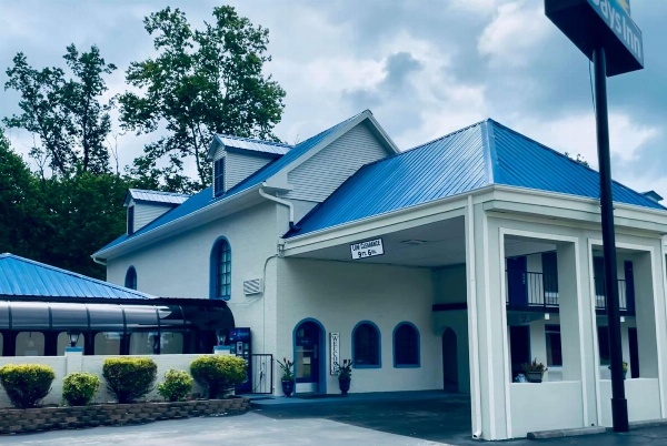 Days Inn by Wyndham Harriman Main image